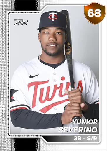 Yunior Severino Live card art